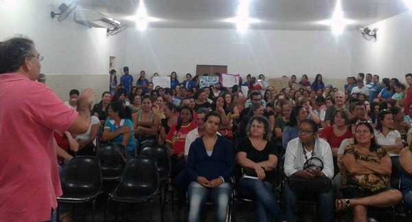 Após assembleia, adesão de greve em Aquidauana foi 100%