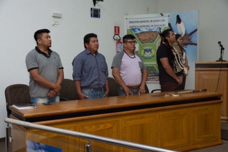 Aquidauana - Diretores das escolas municipais indígenas tomam posse