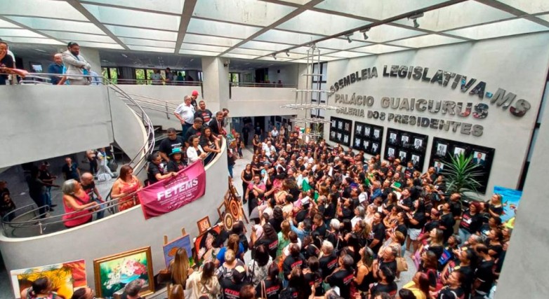 FETEMS manifesta ato contra desconto de 14% sobre a folha de pagamento das pensões e aposentadorias