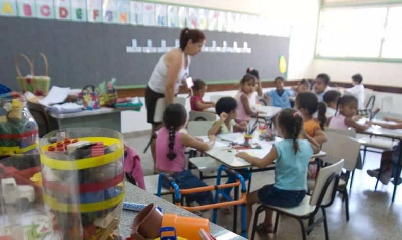 Instituições de ensino terão planos para promover saúde do trabalhador